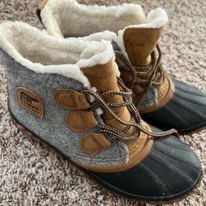 Sorel winter boots